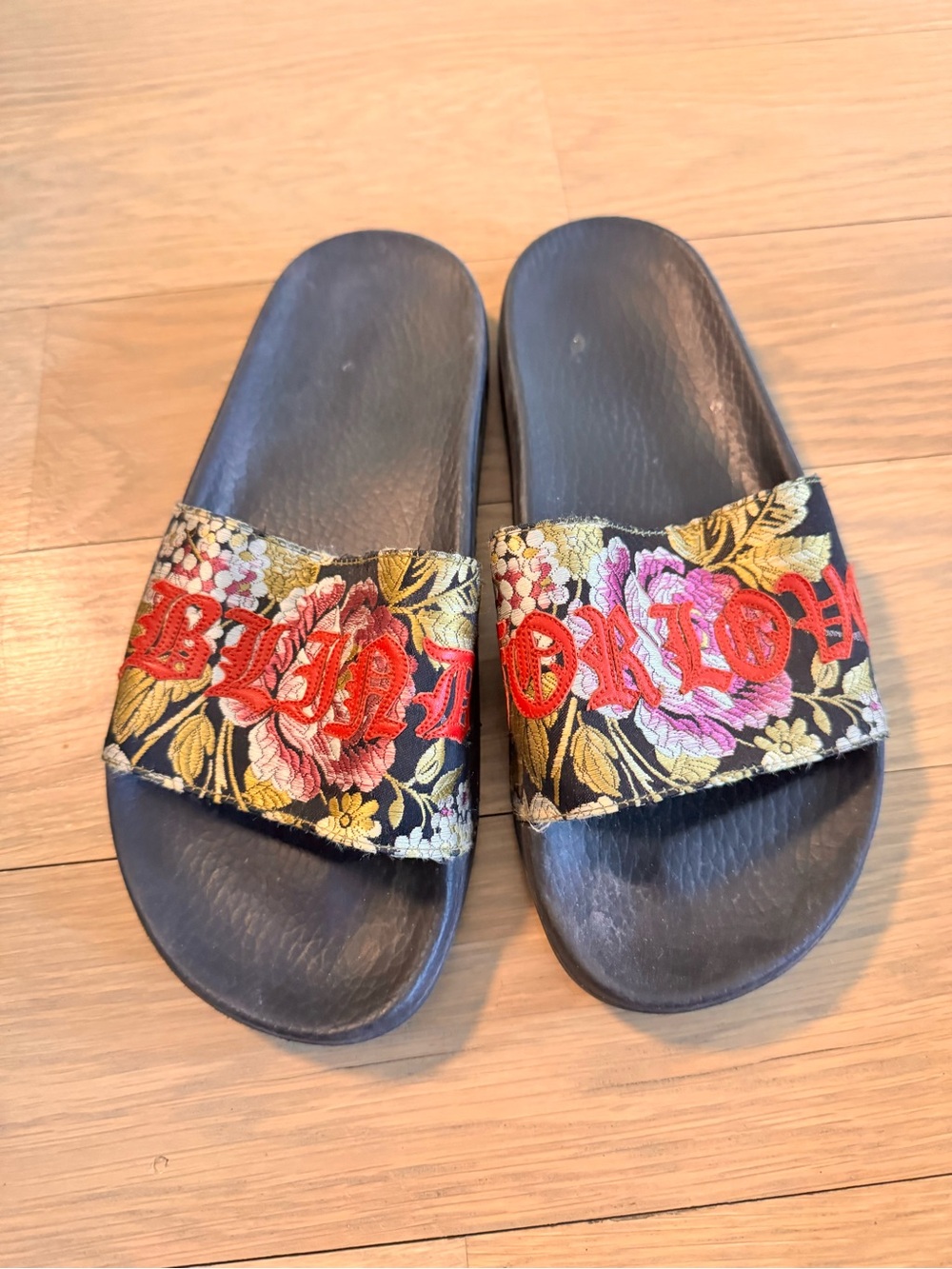 Gucci sandals